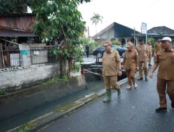 Prof Udin-Cece Dessy Pantau Langsung Titik Rawan Banjir, Ingin Pastikan Masyarakat Merasa Aman