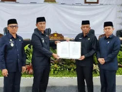 H. Fery Insani Sampaikan Dua Raperda Perubahan di Rapat Paripurna Awal Tahun 2026